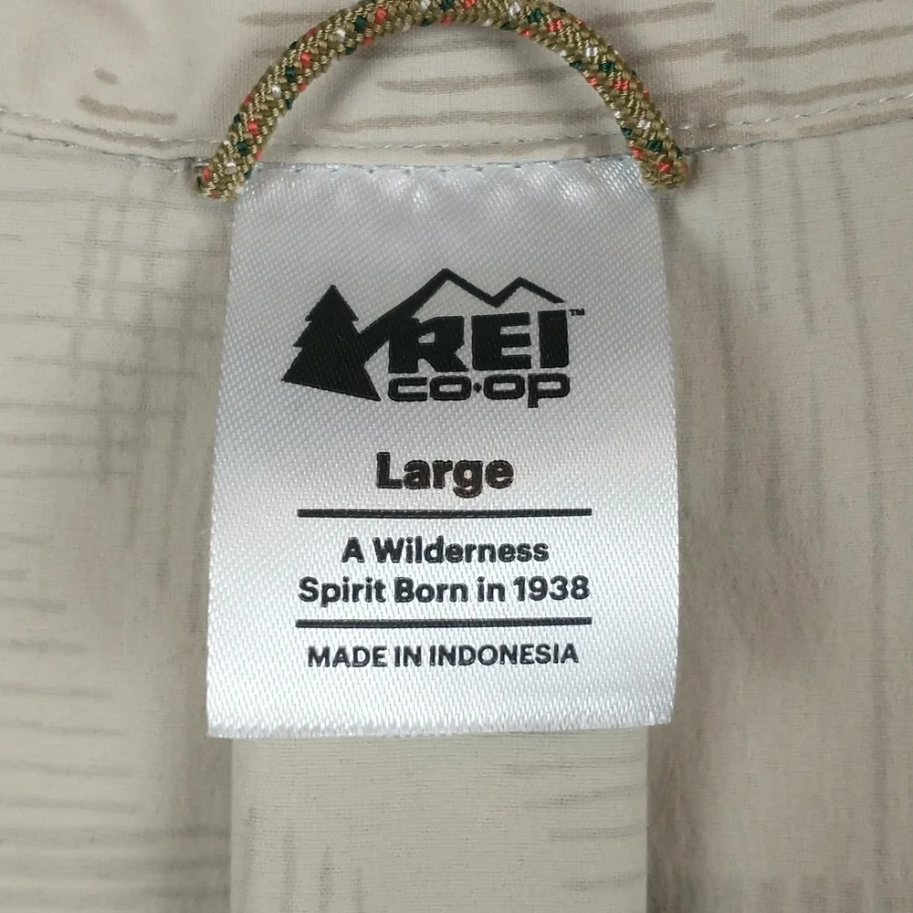 REI Co-Op Trailmade Dress Large Beige Mini Outdoor Hiking Short Sleeve Collared